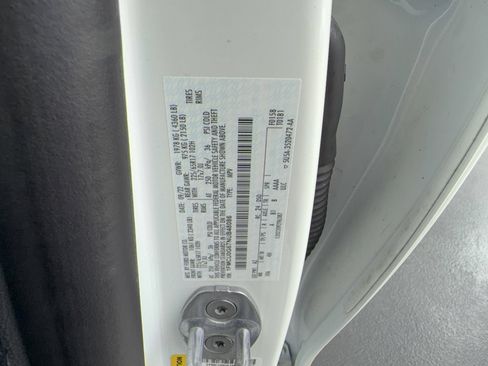 Certified 2022 Ford Escape SE FWD image 33