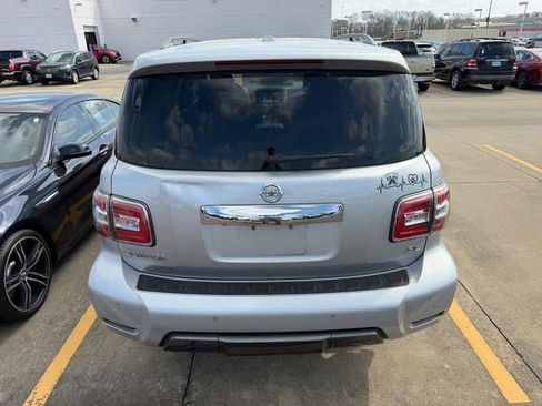Used 2019 Nissan Armada SL w/ Premium Package image 3