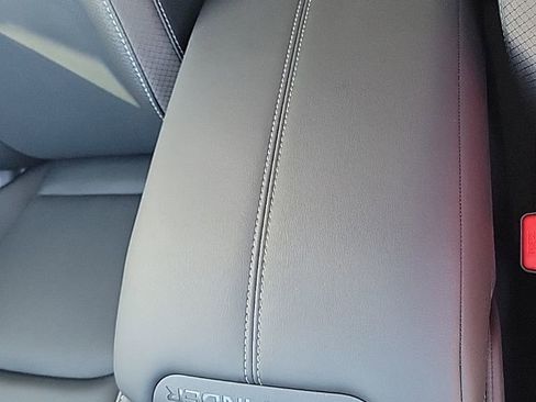 New 2026 Nissan Pathfinder SL image 30