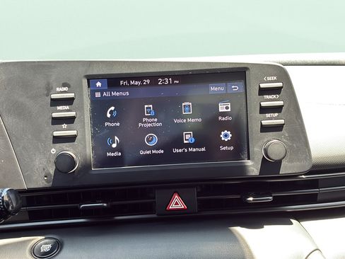 Certified 2025 Hyundai Elantra Sport FWD image 29