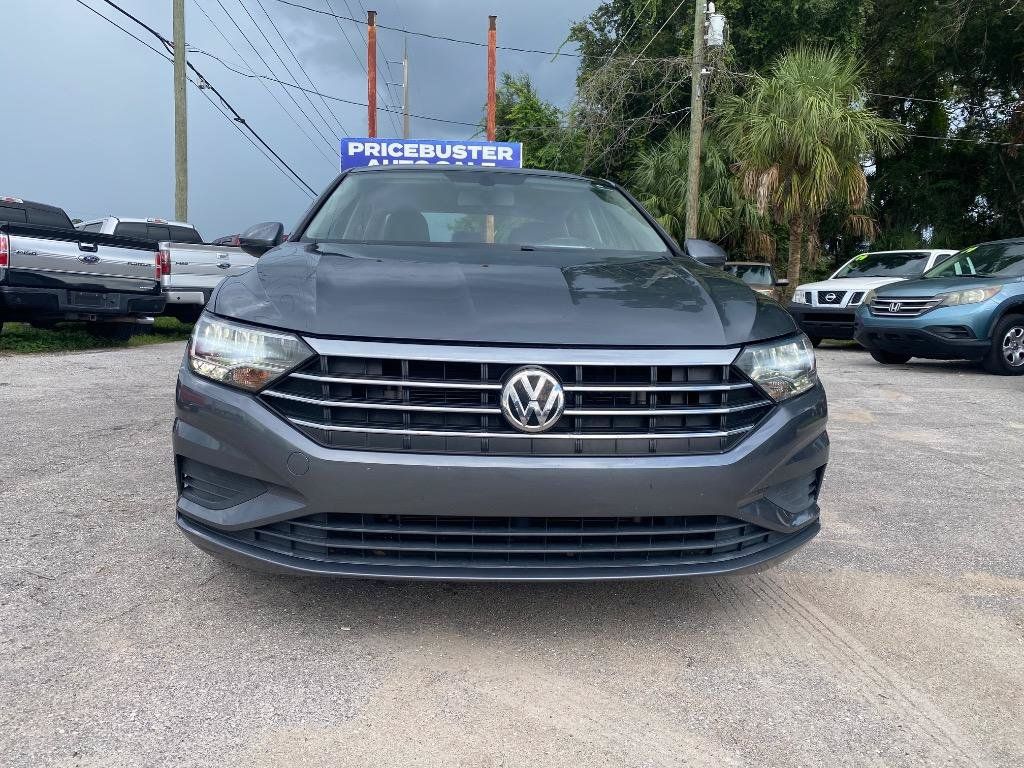 Used 2019 Volkswagen Jetta SE FWD image 4