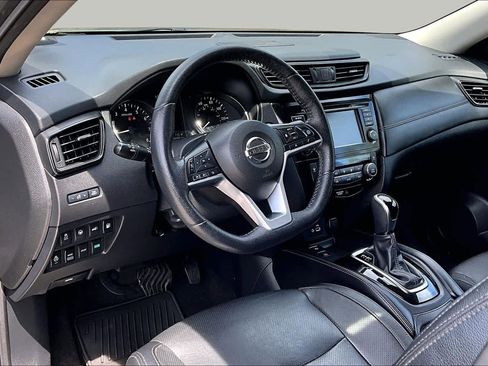 Used 2020 Nissan Rogue SL w/ Premium Package AWD/4WD image 18