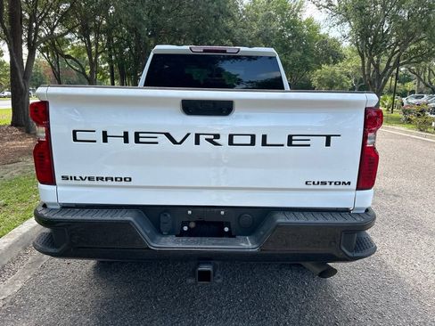 Used 2025 Chevrolet Silverado 2500 Custom w/ Custom Value Package AWD/4WD image 7