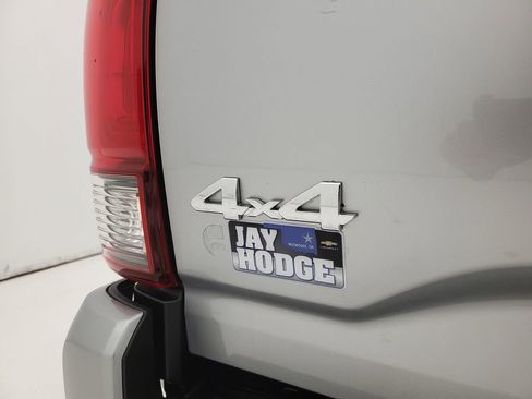 Used 2023 Toyota Tacoma SR image 21