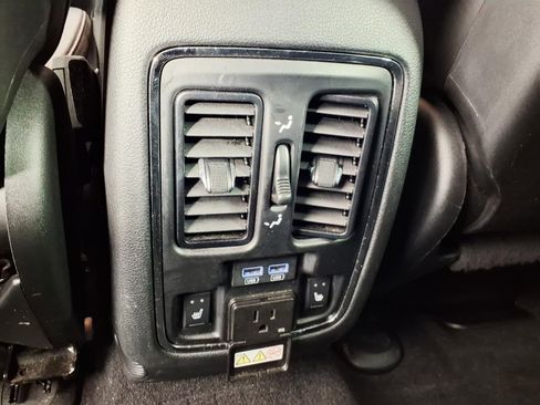 Used 2020 Jeep Grand Cherokee Trailhawk image 13