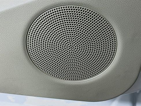 Used 2019 Ford Escape SEL image 18