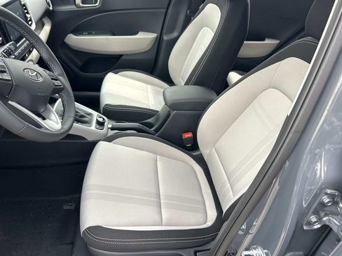 New 2026 Hyundai Venue SEL FWD image 15