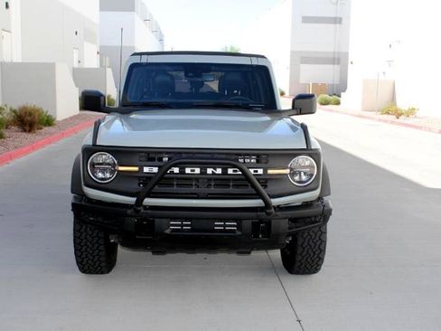 Used 2023 Ford Bronco Black Diamond image 3