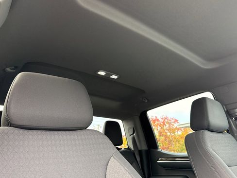 Used 2023 GMC Sierra 1500 Elevation image 20