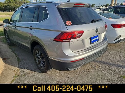 Used 2024 Volkswagen Tiguan SE FWD image 5