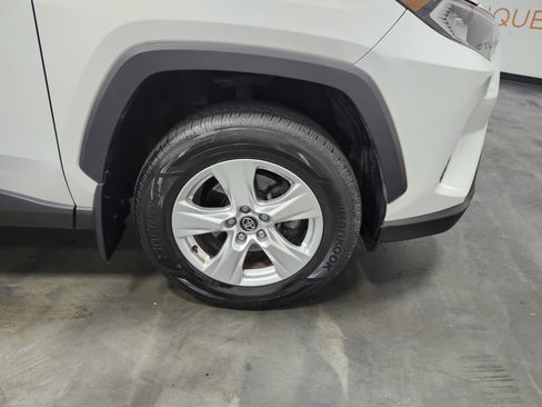 Used 2020 Toyota RAV4 XLE w/ All Weather Liner Package image 11