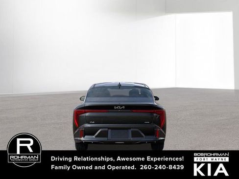 New 2025 Kia K4 GT-Line image 5