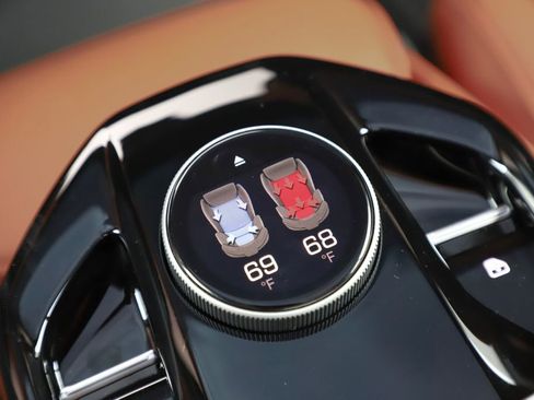 Certified 2025 Ferrari Purosangue image 64