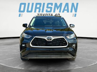 Used 2022 Toyota Highlander XLE
