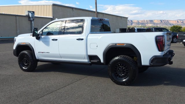 New 2026 GMC Sierra 2500 AT4X w/ AT4X AEV Edition AWD/4WD image 7