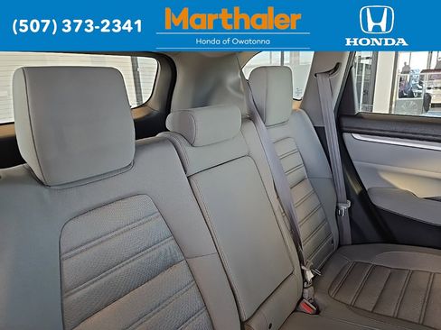 Used 2018 Honda CR-V LX image 17