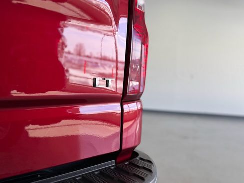 Used 2020 Chevrolet Silverado 1500 LT w/ All-Star Edition image 32