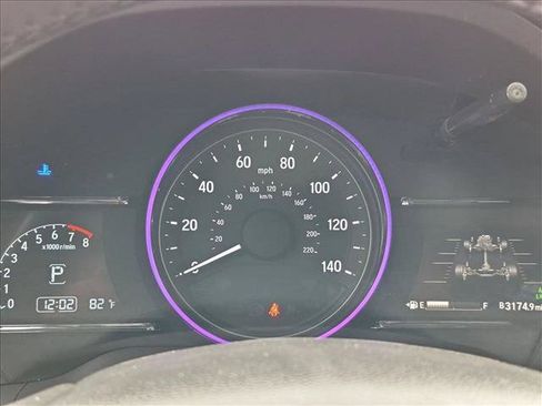 Used 2021 Honda HR-V EX-L image 10