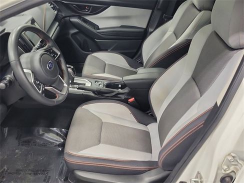 Used 2023 Subaru Crosstrek 2.0i Premium image 17