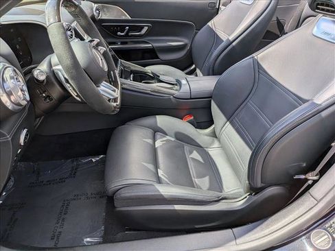 Certified 2023 Mercedes-Benz SL 63 AMG 4MATIC image 16