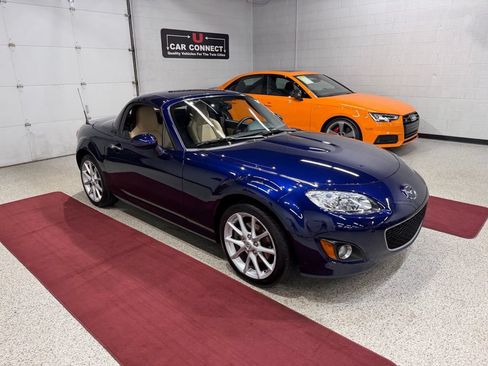 Used 2011 MAZDA MX-5 Miata Grand Touring RWD image 60