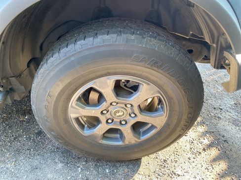 Used 2023 Ford Bronco Big Bend AWD/4WD image 2