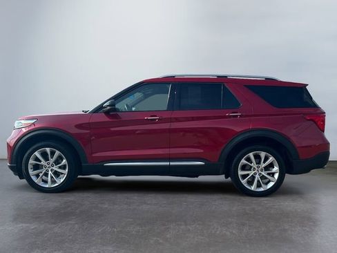 Used 2023 Ford Explorer Platinum w/ Technology Package image 2