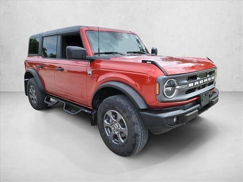 Used 2024 Ford Bronco Big Bend AWD/4WD image 3