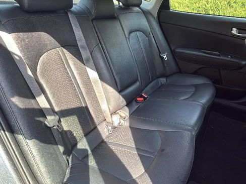 Used 2020 Kia Optima SE FWD image 26