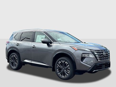 New 2026 Nissan Rogue Platinum w/ Platinum Premium Package image 8