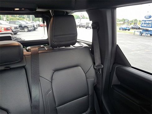 New 2025 Ford Bronco Outer Banks image 14