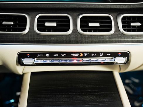 Certified 2023 Mercedes-Benz GLE 350 image 19