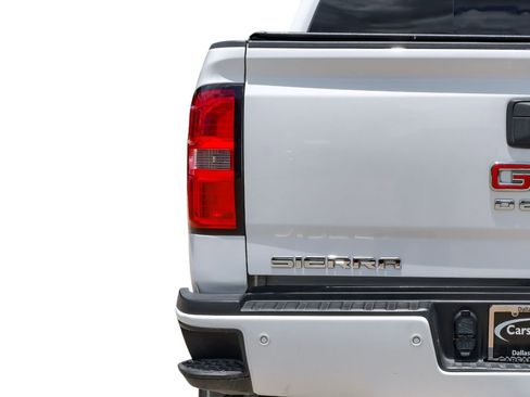 Used 2015 GMC Sierra 2500 Denali w/ Duramax Plus Package AWD/4WD image 50