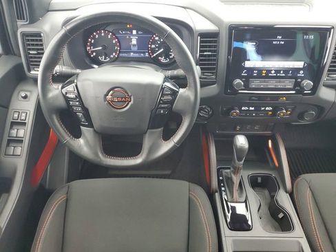 Used 2024 Nissan Frontier PRO-4X w/ Technology Package image 16