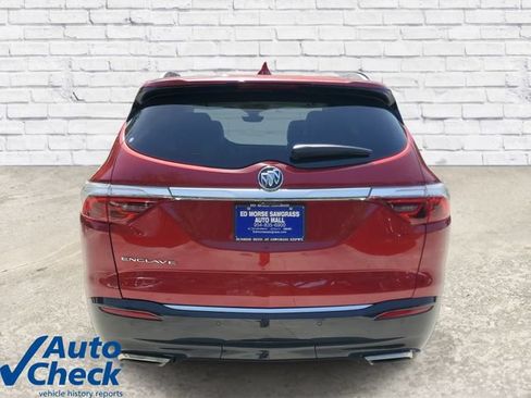 Used 2024 Buick Enclave Essence w/ Technology Package FWD image 3