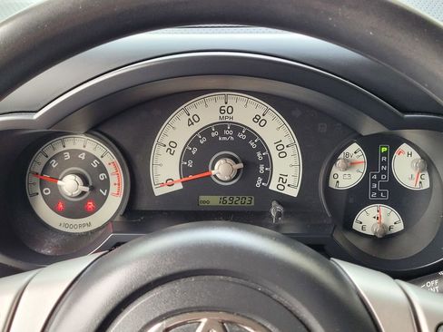 Used 2014 Toyota FJ Cruiser 4WD w/ Convenience Package image 14