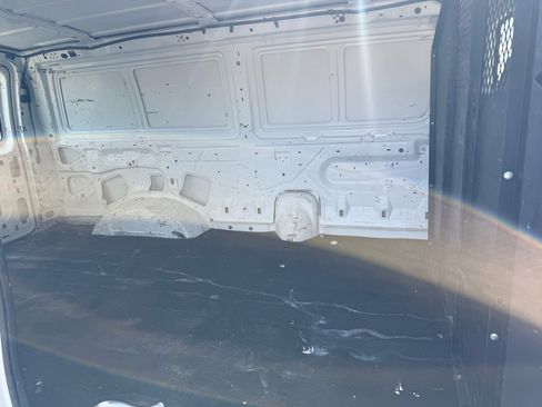 Used 2009 Ford E-150 and Econoline 150 E-150 image 9