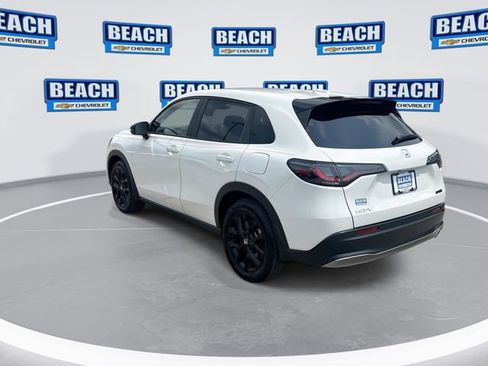 Used 2025 Honda HR-V Sport image 6