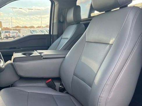 New 2025 Ford F450 XL w/ XL Chrome Package image 31