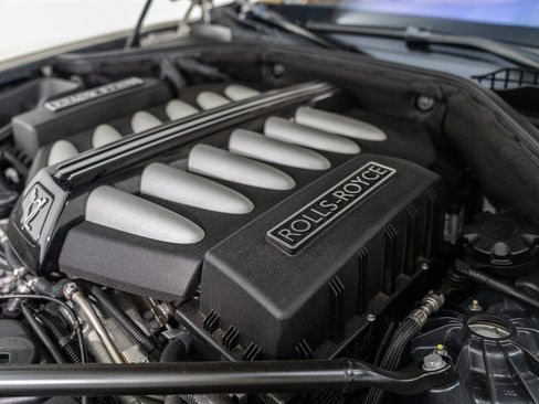 Used 2013 Rolls-Royce Ghost image 75