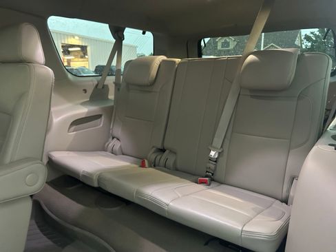 Used 2020 GMC Yukon XL Denali w/ Denali Premium Package AWD/4WD image 27
