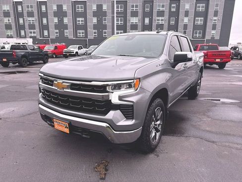 Used 2024 Chevrolet Silverado 1500 LT AWD/4WD image 1