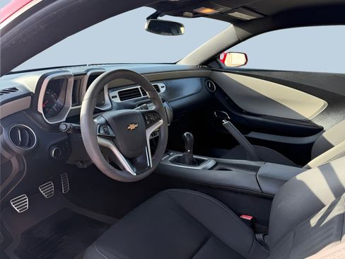 Used 2013 Chevrolet Camaro LS RWD image 6