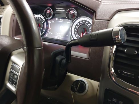 Used 2015 RAM 2500 Laramie image 22