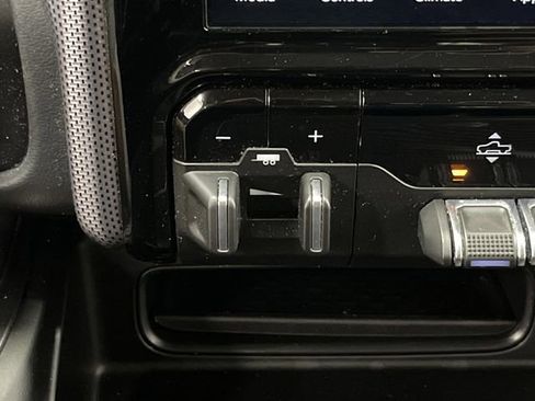 Used 2020 RAM 1500 Limited w/ Advanced Safety Group image 28