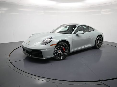 Certified 2026 Porsche 911 Carrera S RWD image 42