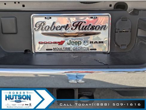 Used 2024 RAM 2500 Big Horn w/ Bed Utility Group image 10