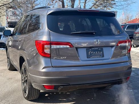 Used 2022 Honda Pilot Special Edition image 3