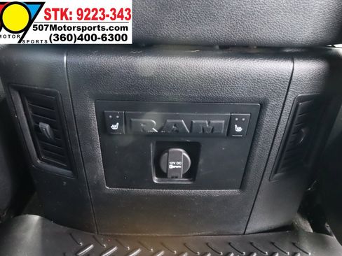 Used 2016 RAM 1500 Laramie w/ Convenience Group image 19