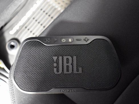 Used 2024 Toyota Tacoma SR5 w/ SR5 Upgrade Package image 37